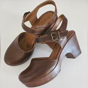b.o.c Natashia Clogs - Brown 8M